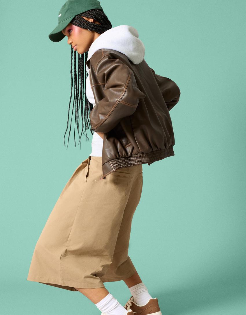 OVERSIZED LEATHER JACKET