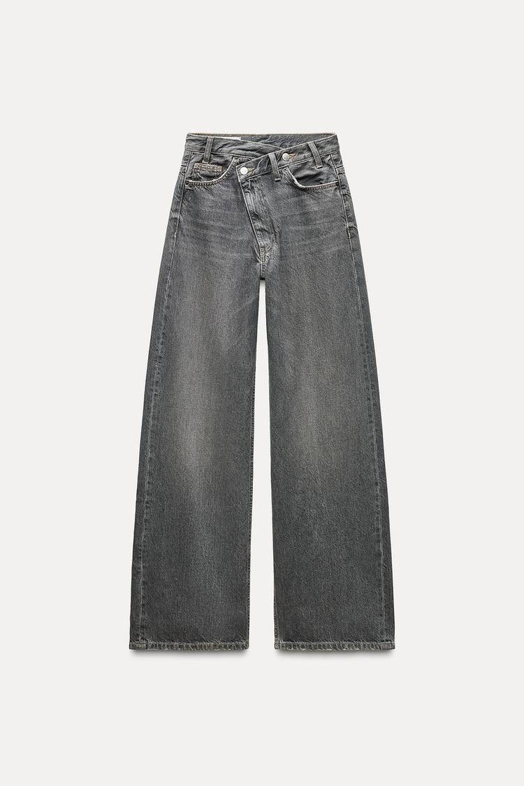 HIGH-WAIST WIDE LEG JEANS