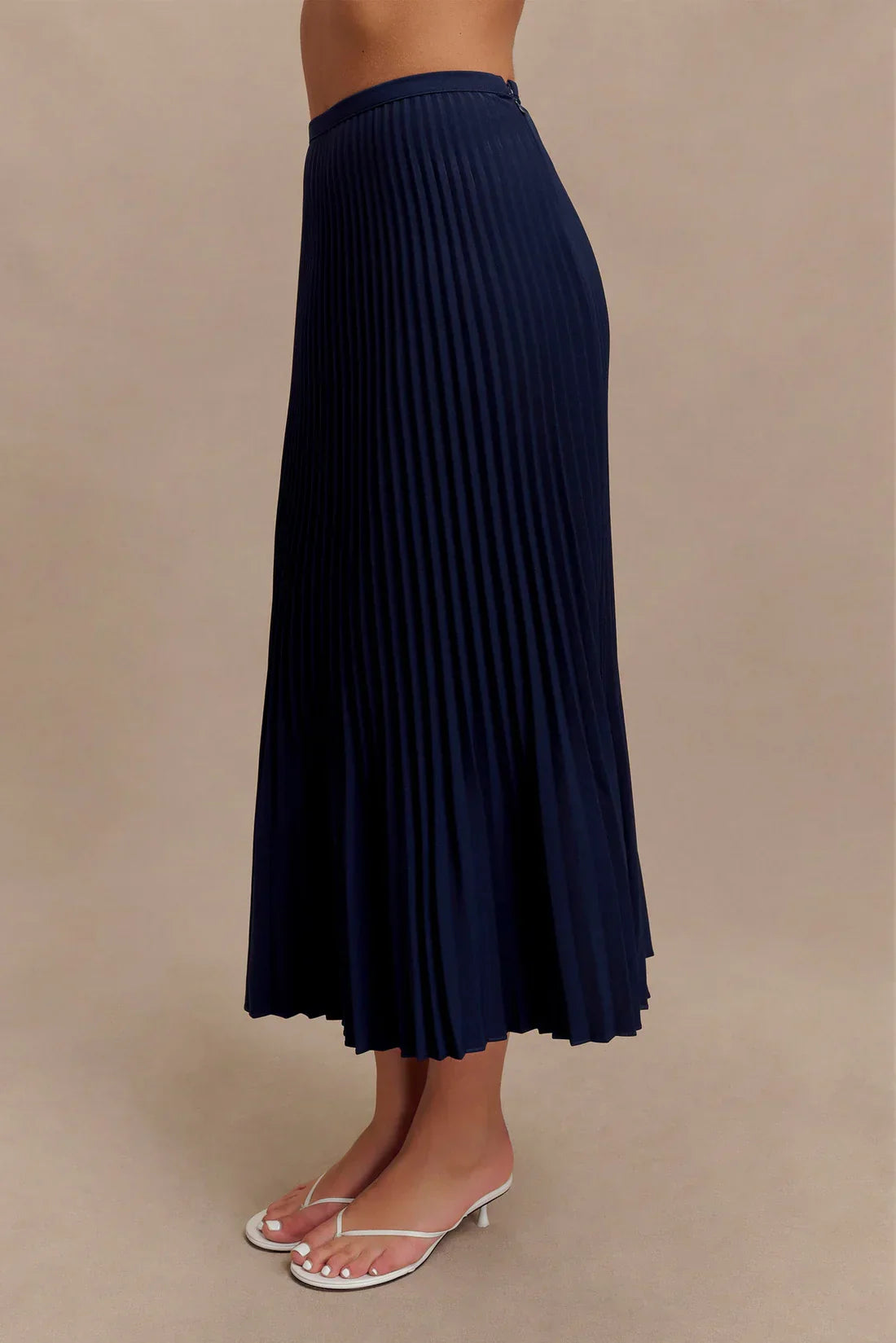PLEATED MIDI SKIRT