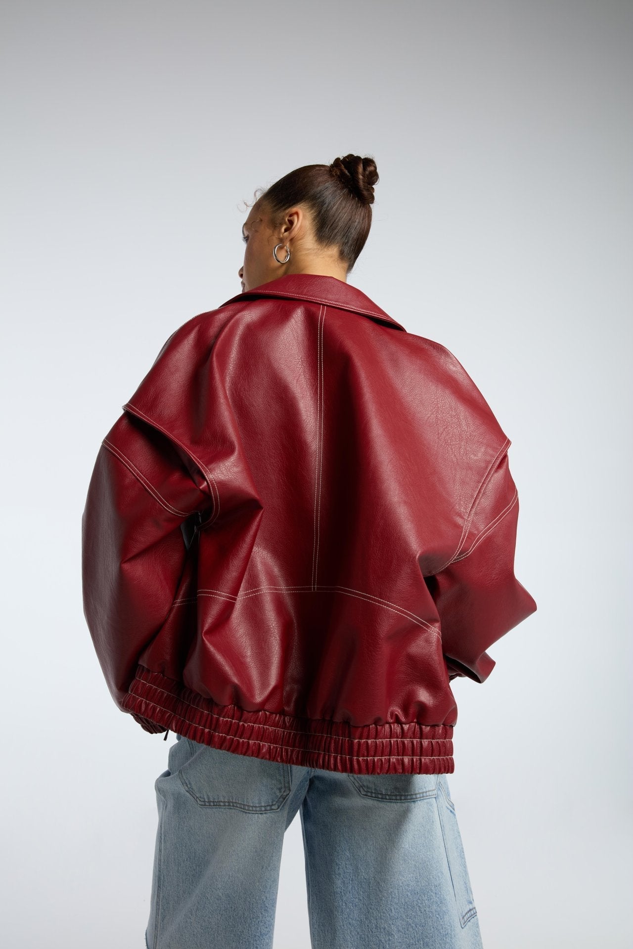 CLASSIC BOMBER JACKET