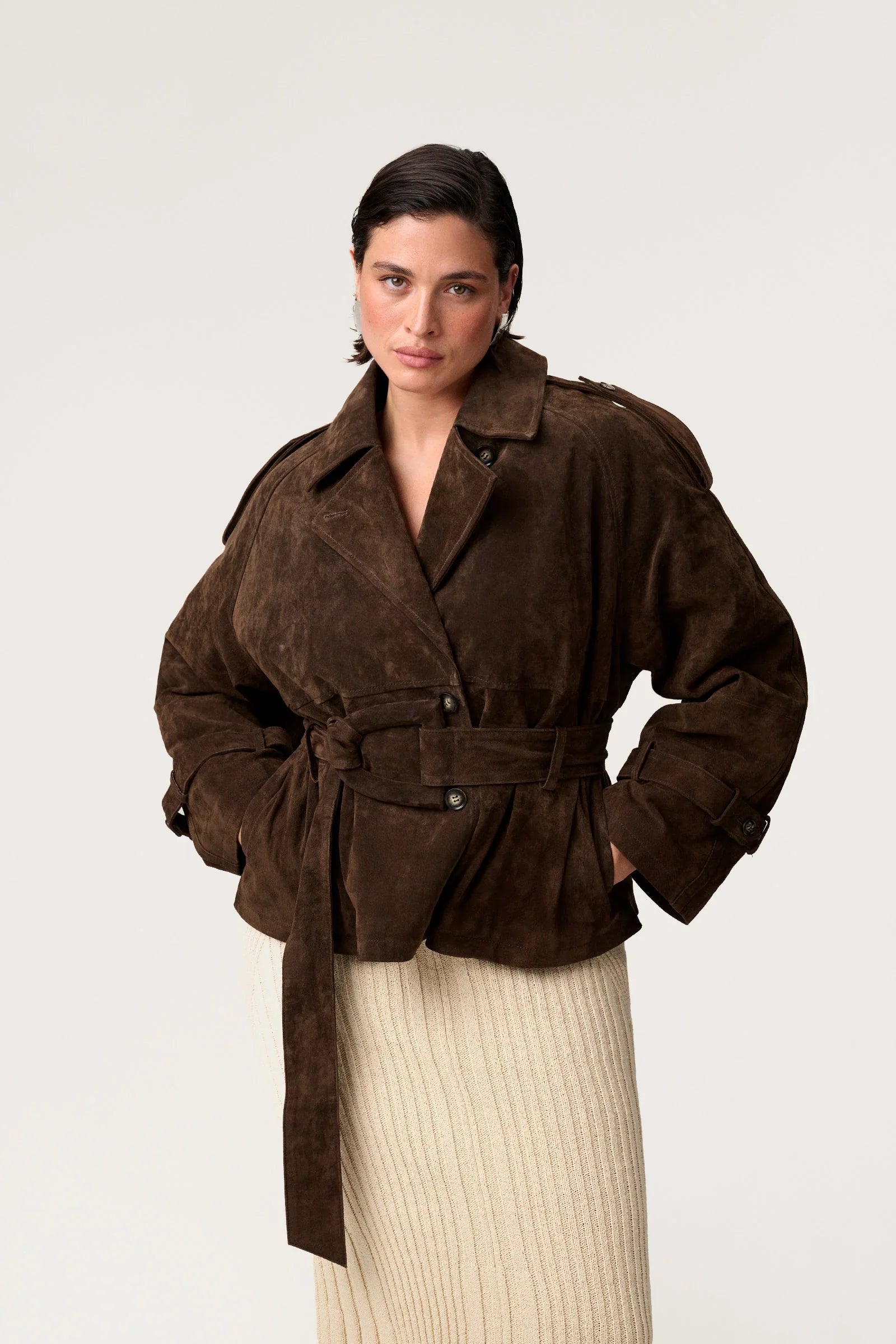 SUEDE SHORT TRENCH
