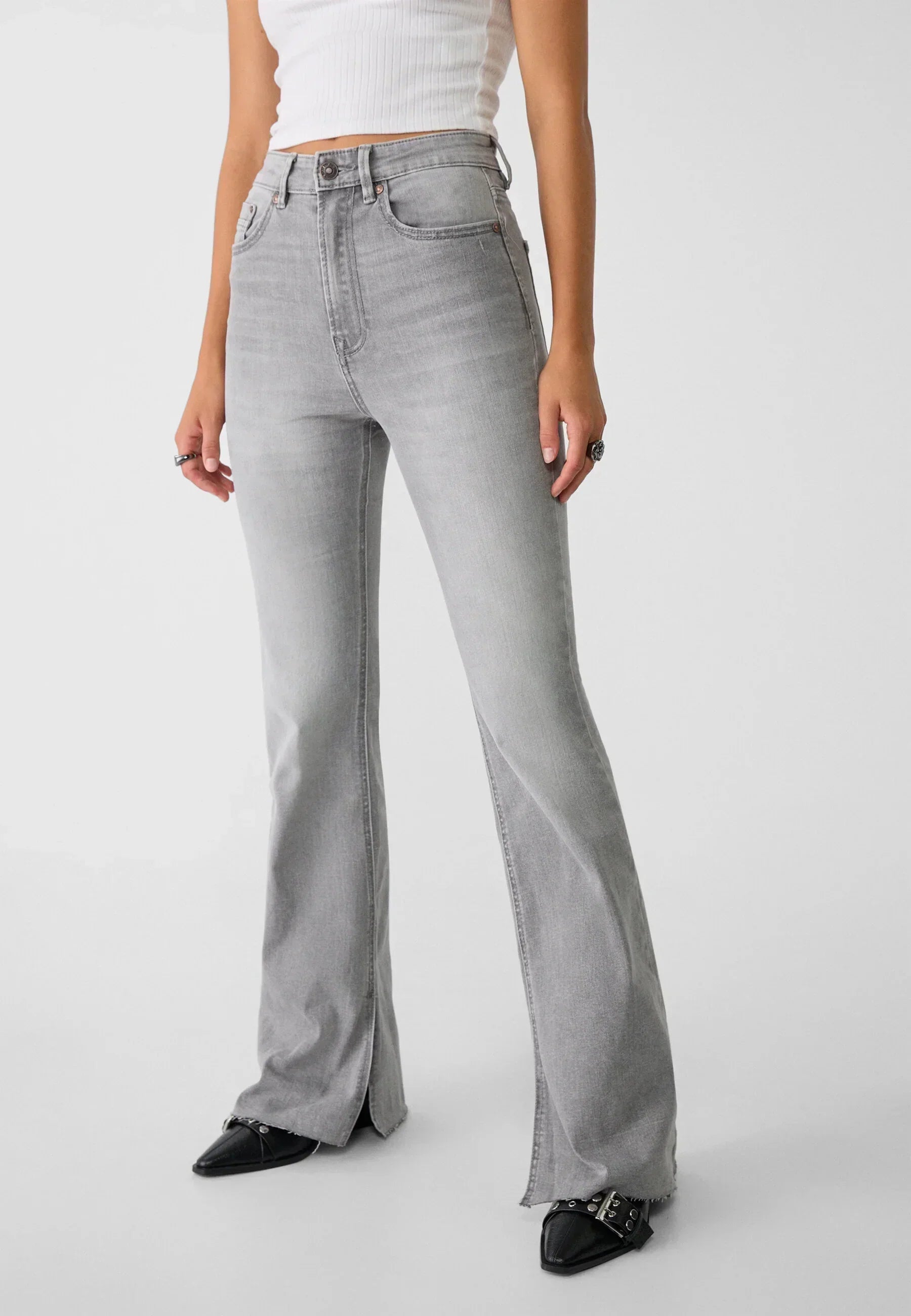 FLARED JEANS - MOON WASHED