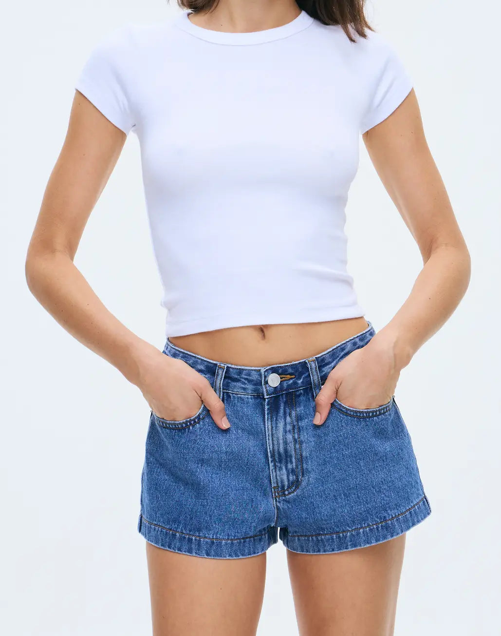 VOYAGER DENIM SHORT