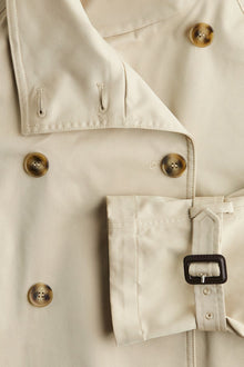 BUTTONED TRENCH COAT