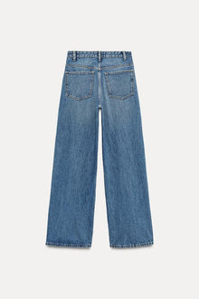 HIGH-WAIST WIDE LEG JEANS