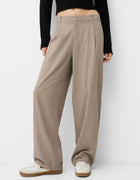 LOW-RISE BAGGY TROUSERS