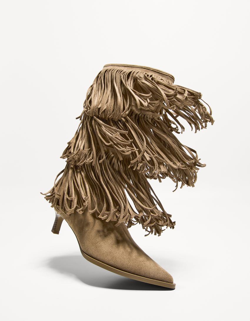 FRINGED BOOTS