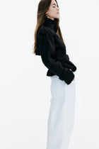 BUTTONED TRENCH COAT