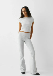 ESSENTIAL TWO-PIECE SET