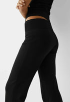 ESSENTIAL TWO-PIECE SET